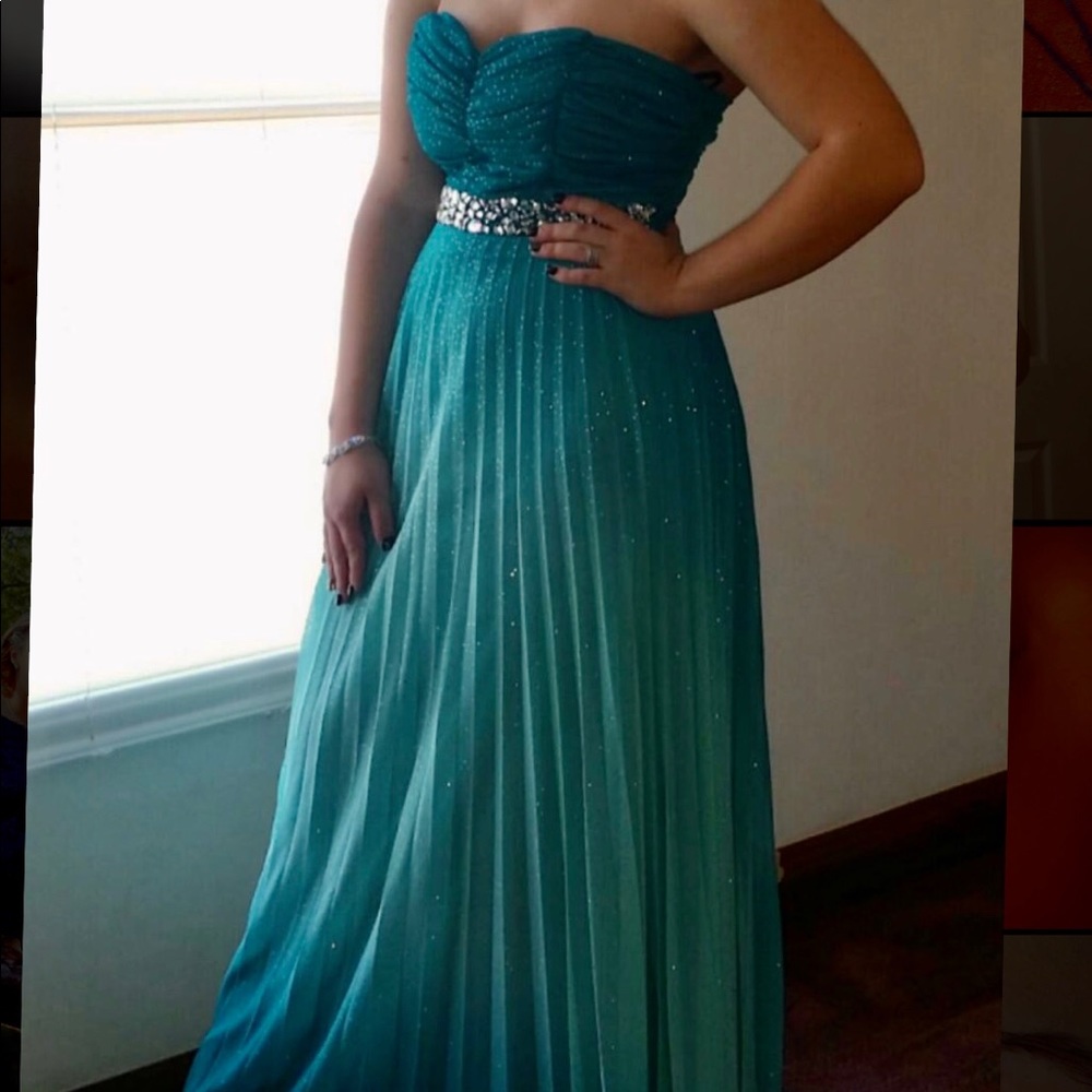 Xtraordinary teal/mint ombré prom dress